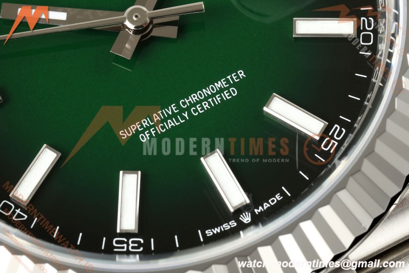 Rolex - Datejust 126334 41mm Jub Flt 904L SS/SS Ombre Green/Stk SEEKF DD3235