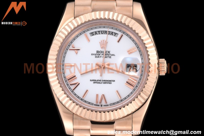 Rolex - DayDate 40mm Flt/Pres RG/RG White Roman GDF MY8215