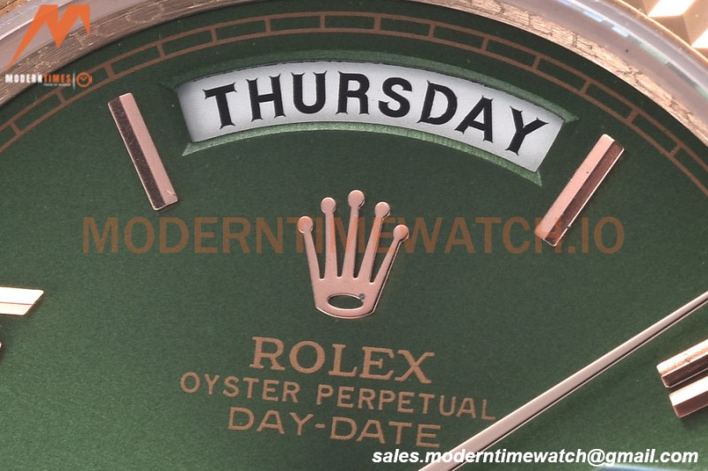 Rolex - DayDate 40mm Flt/Pres RG/RG Green Roman GDF MY8215