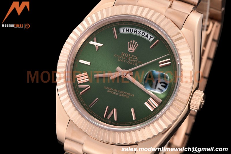 Rolex - DayDate 40mm Flt/Pres RG/RG Green Roman GDF MY8215
