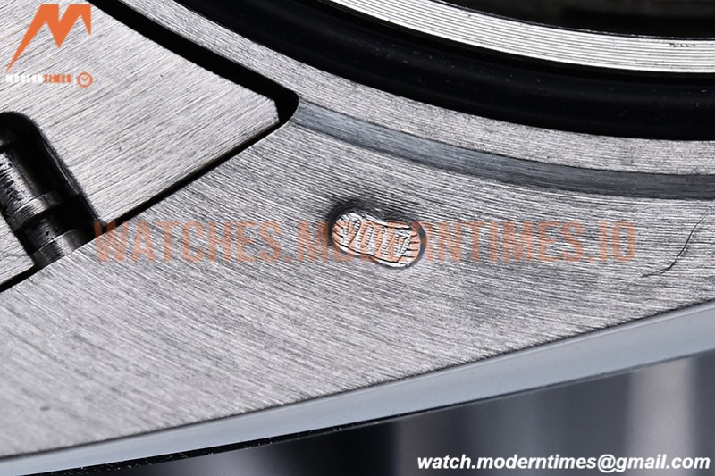 Rolex - DayDate 40mm Flt Pres SS/SS Grn/Rm EWF VR3255