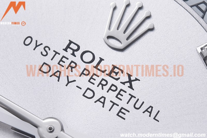 Rolex - DayDate 40mm Flt Pres SS/SS Silv/Dia EWF VR3255