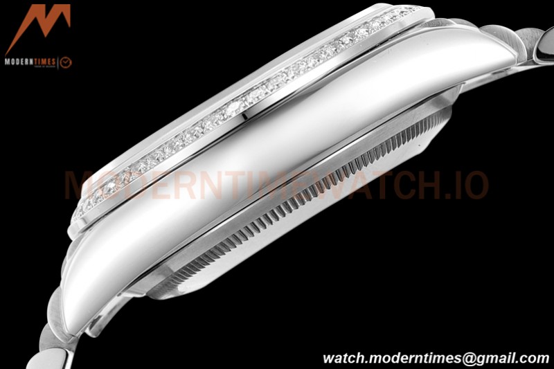 Rolex - DayDate 36mm 128349 Flt Pres SS/SS Dia/Dia Dial RAF A2836