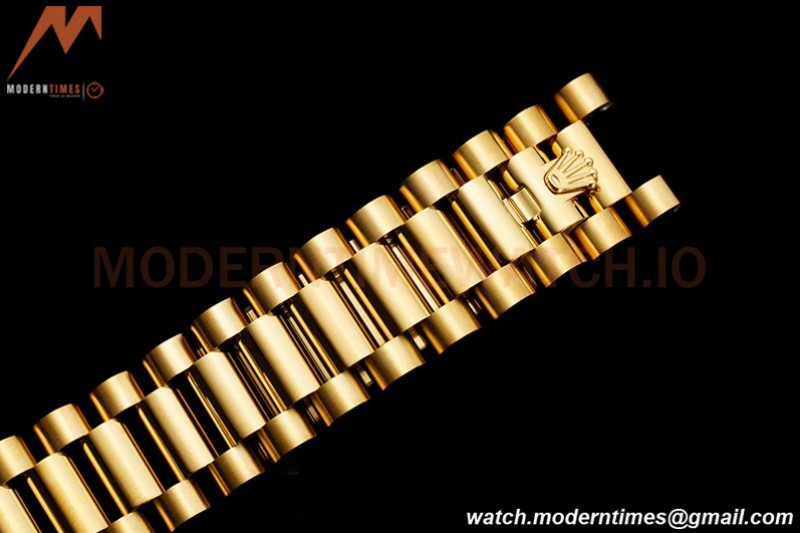 Rolex - DayDate 36mm 18038 Flt Pres YG/YG Diam Red Vignette Dial RAF A2836