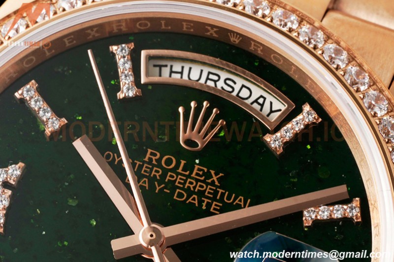 Rolex - DayDate 36mm 128345 Flt Pres RG/RG Diam/Rmn Green Dial RAF A2836