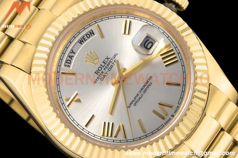 Rolex - DayDate 228238 40mm Flt/Pres YG/YG Silv/Rmn GDF MY8215