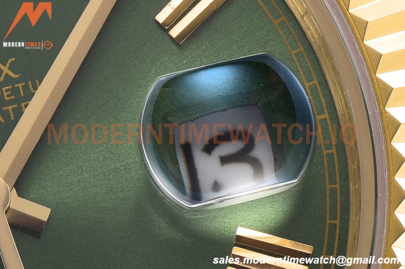 Rolex - DayDate 228238 40mm Flt/Pres YG/YG Grn/Rmn GDF MY8215