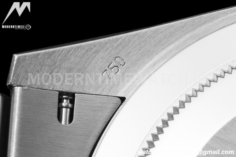 Rolex - DayDate 40mm 228236 Flt Pres SS/SS Grn/Rmn GMF A2836