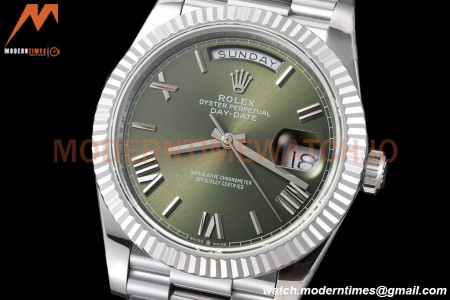 Rolex - DayDate 40mm 228236 Flt Pres SS/SS Grn/Rmn GMF A2836