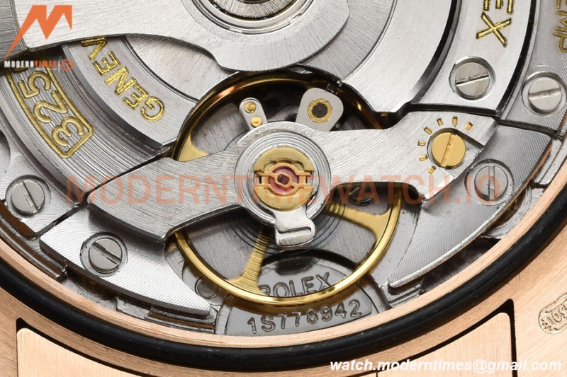 Rolex - DayDate 36mm 128235 Flt Pres RG/RG Silv/Dia V5 QF VR3255
