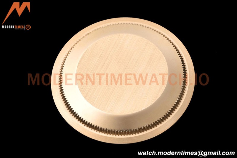 Rolex - DayDate 36mm 128235 Flt Pres RG/RG Silv/Dia V5 QF VR3255
