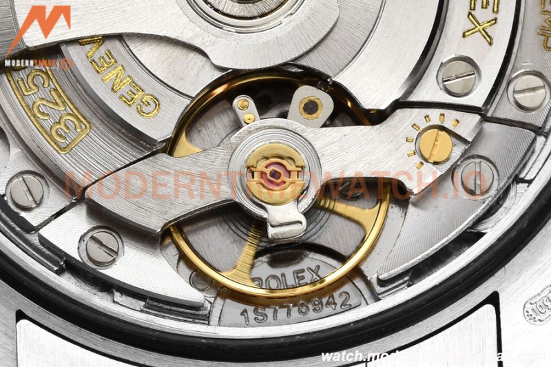 Rolex - DayDate 36mm 128236 Flt Pres SS/SS I-Blue/Dia V5 QF VR3255