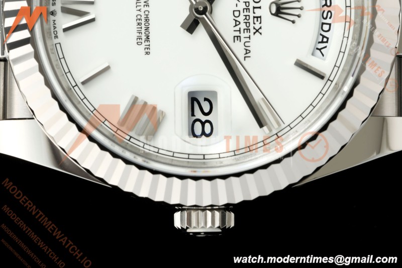 Rolex - DayDate 228239 Gain Weight 40mm Flt Pres SS/SS Wht/Rmn VSF DD3255
