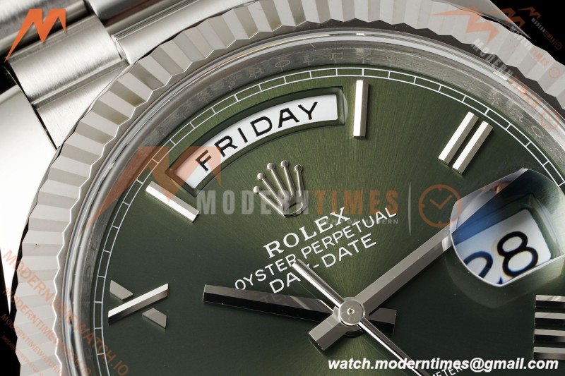 Rolex - DayDate 228239 Gain Weight 40mm Flt Pres SS/SS Grn/Rmn VSF V2 DD3255