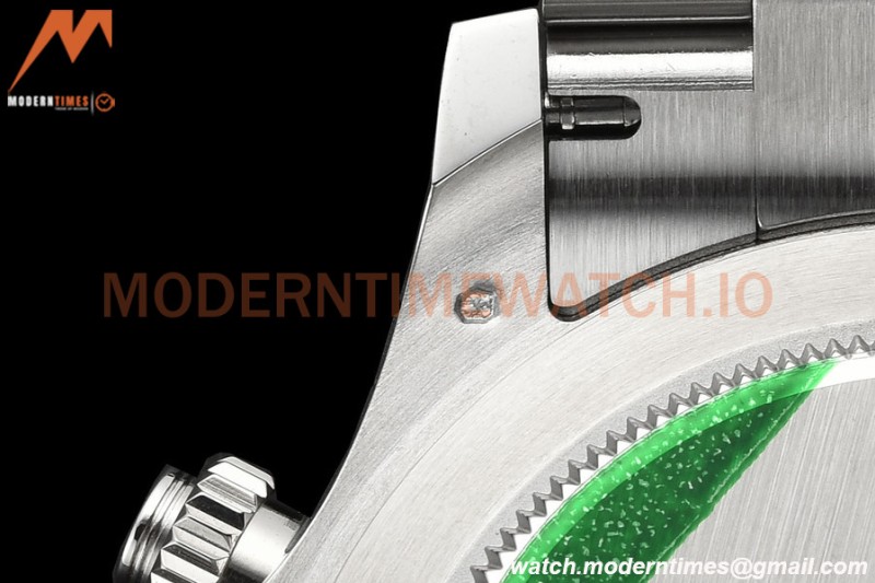 Rolex - Daytona 116506 40mm 904L Brn CER/SS I-Blu/Stk VSF DD4130