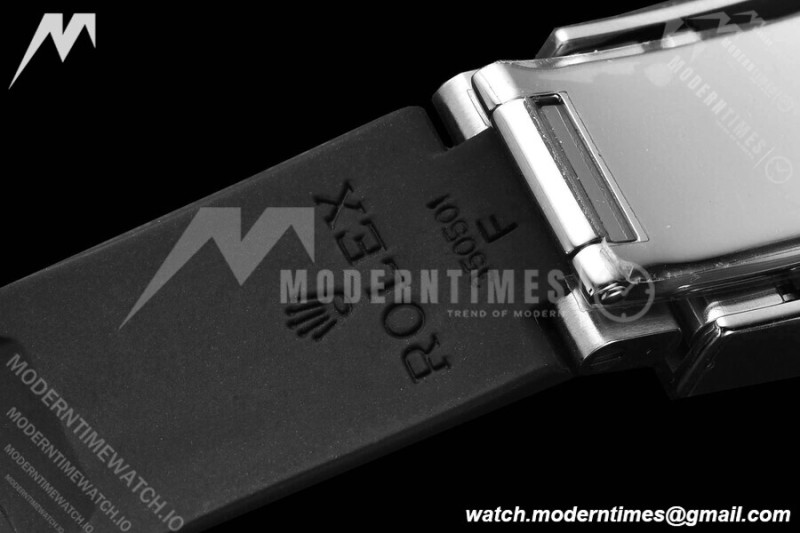 Rolex - Daytona 126519 40mm V2 Gain Weight CER/WG/RU Blk/Silv/Stk VSF DD4131