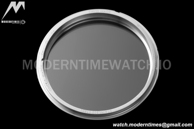 Omega - De Ville Prestige Ladies 34mm SS/SS White MOP VSF A8800