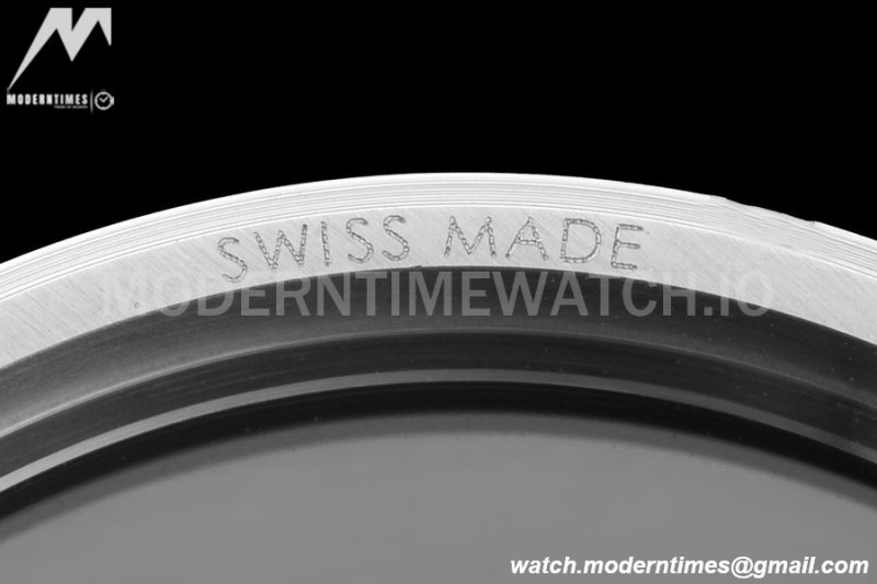 Omega - De Ville Prestige Ladies 34mm SS/SS Grey MOP VSF A8800