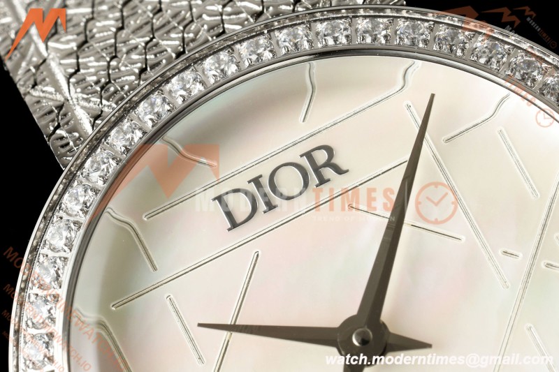 Dior - La D DE Dior 25mm Dia SS/SS White Mother-of-Pearl Dial K11F Quartz