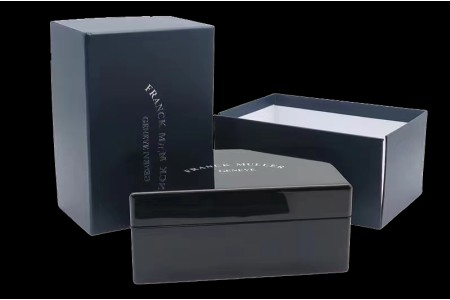 Franck Muller - Large Size Black Wooden Box Set with Full Set of Leather Clip, Pamphlet and Card