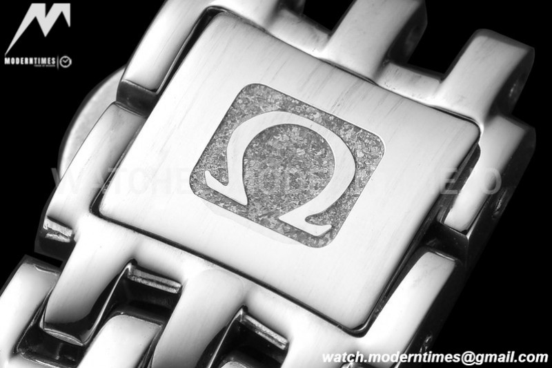 Omega - De Ville Prestige Ladies 32.7mm SS/SS White Textured GDF MY8215