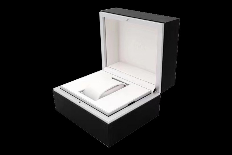 IWC - Black Wooden Box Set Top 1:1 Version with Full Set of Booklets and Card