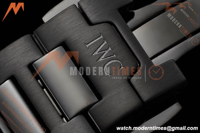 IWC - Ingenieur Automatic 40mm IW338903 PVD/PVD Black GDF MY8215