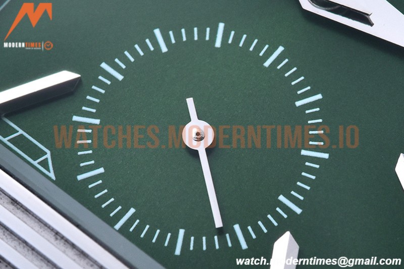 Jaeger LeCoultre - Reverso Tribute Small Seconds SS/LE Green MGF A854A