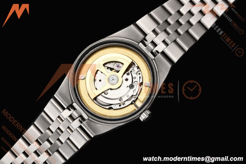 Rolex - Land-Dweller 127334 40mm Jub Flt SS/SS Wht/Stk GDF MY8215