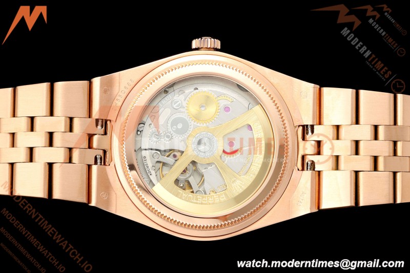 Rolex - Land-Dweller 127335 40mm Jub Flt RG/RG Wht/Stk DIWF A7135