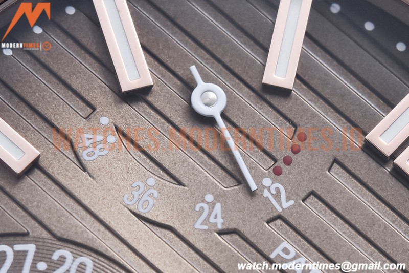 Patek Philippe - Nautilus Moon Phase 5712 RG/RG Grey PPF A240