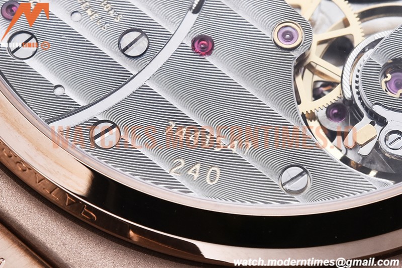 Patek Philippe - Nautilus Moon Phase 5712 RG/RG Grey PPF A240