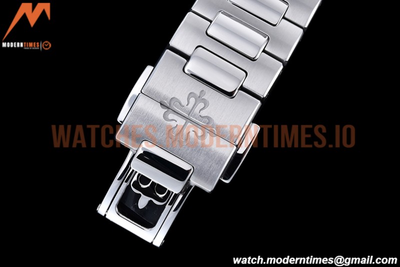 Patek Philippe - Nautilus Ladies 7118 35mm SS/SS Wht/Stk PPF A324