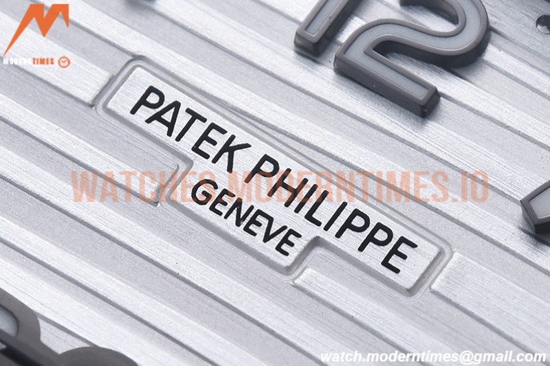 Patek Philippe - Nautilus Ladies 7118 35mm SS/SS Wht/Stk PPF A324