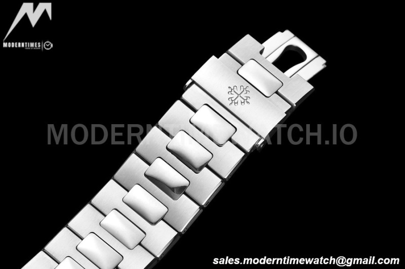 Patek Philippe - Nautilus Automatic 40mm 5711/1A SS/SS White PPF A324