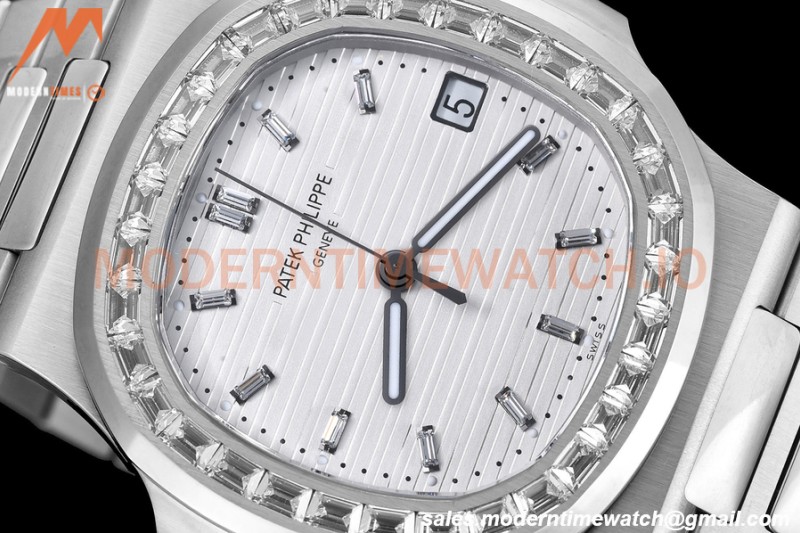 Patek Philippe - Nautilus Automatic 40mm 5711/110P Diamond SS/SS Wht/Dia PPF A324