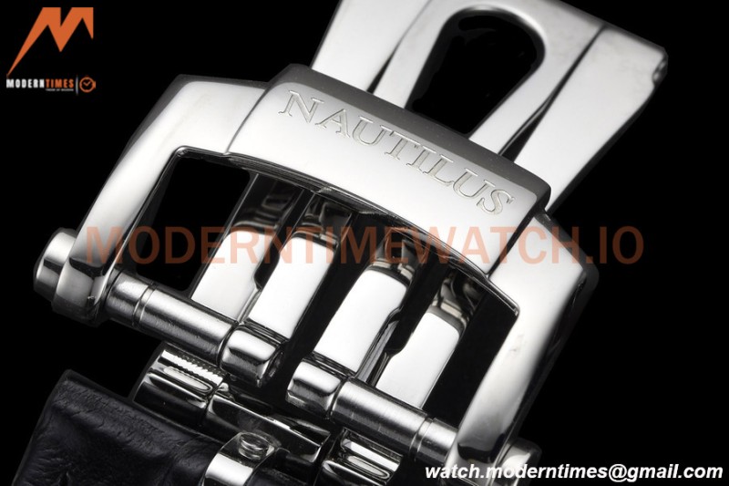 Patek Philippe - Nautilus Automatic 40mm 5711G SS/LE Grey 3KF A324