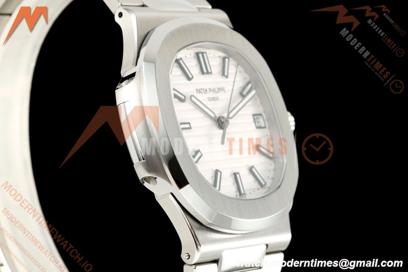 Patek Philippe - Nautilus Automatic 40mm 5711/1A SS/SS White DDF DD324