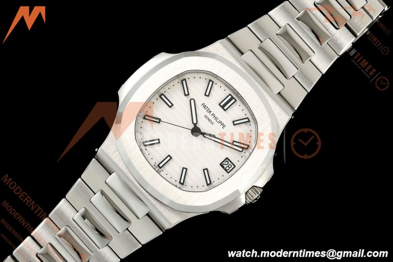 Patek Philippe - Nautilus Automatic 40mm 5711/1A SS/SS White DDF DD324