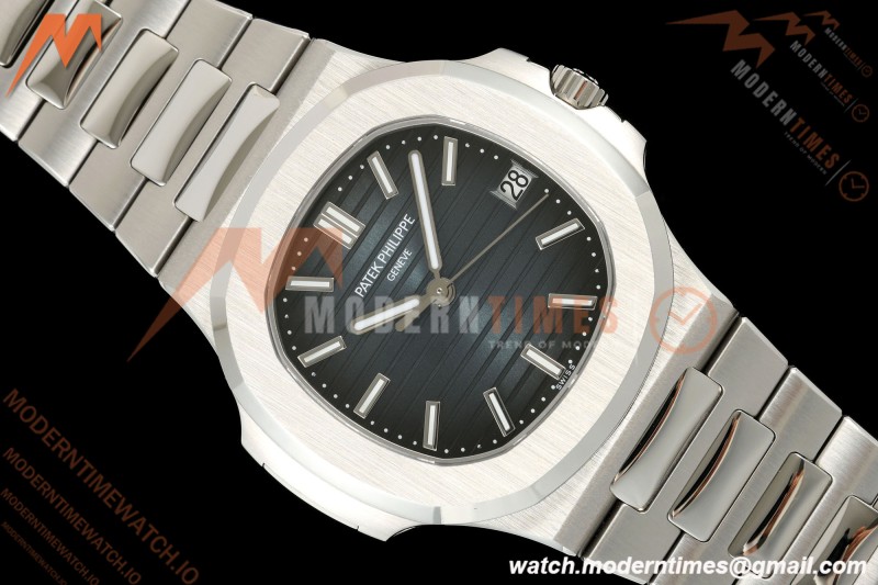 Patek Philippe - Nautilus Automatic 40mm 5711/1A SS/SS Blue BBF DD324