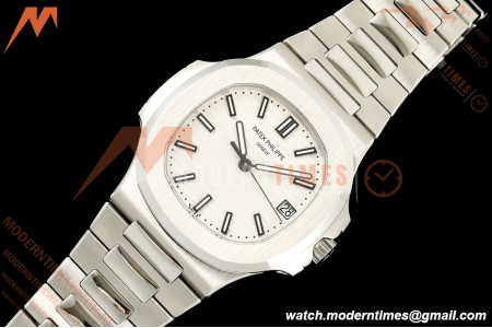 Patek Philippe - Nautilus Automatic 40mm 5711/1A SS/SS White BBF DD324
