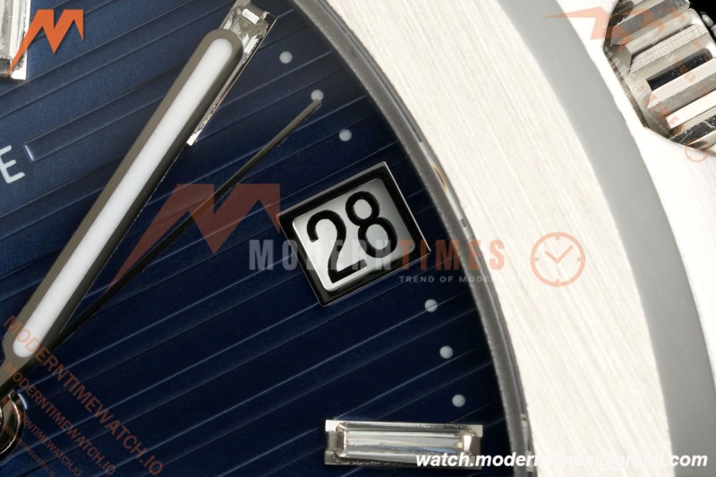 Patek Philippe - Nautilus Automatic 40th Anniversary 5711/1P SS/SS Blue BBF DD324