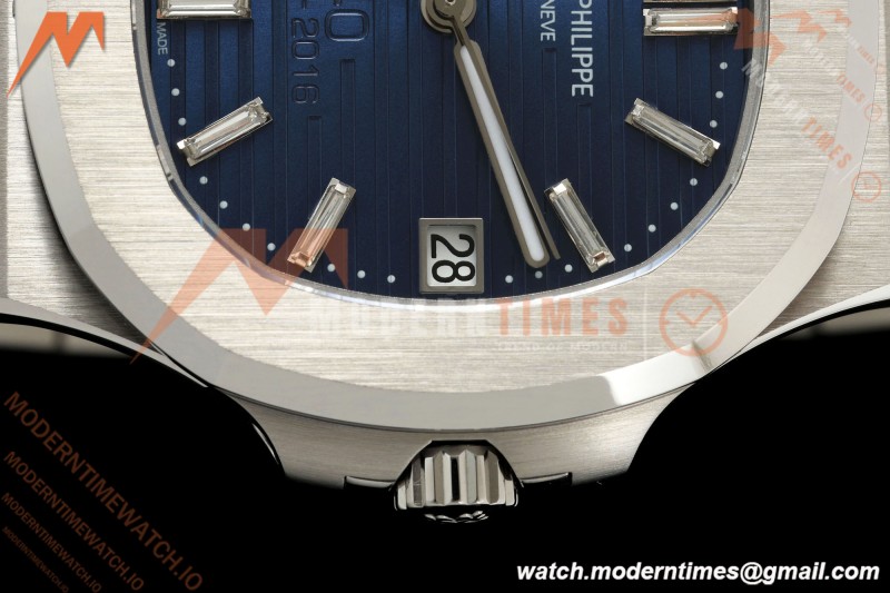 Patek Philippe - Nautilus Automatic 40th Anniversary 5711/1P SS/SS Blue BBF DD324