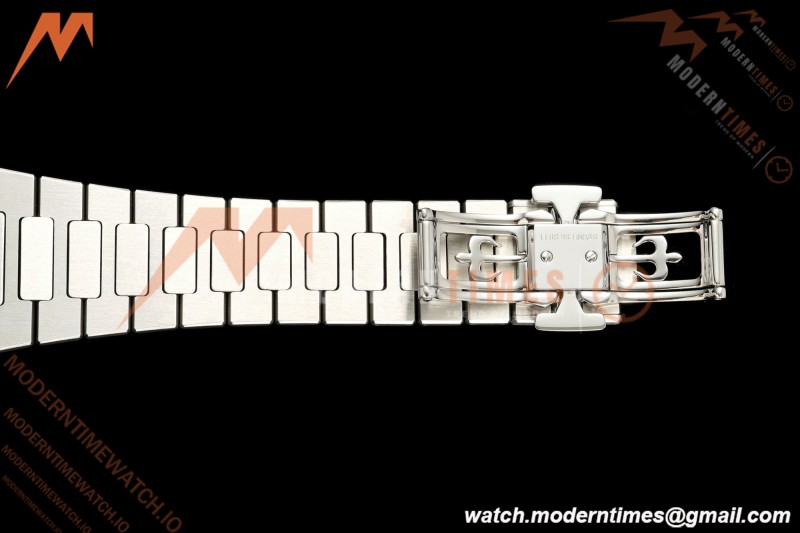 Patek Philippe - Nautilus Automatic 40mm 5711/1A SS/SS White DDF DD330