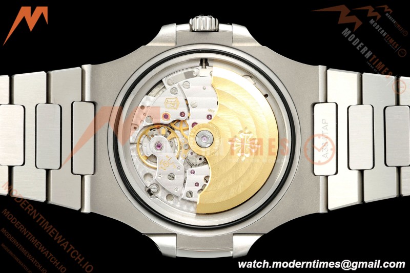 Patek Philippe - Nautilus Automatic 40mm 5711/1A SS/SS White DDF DD330