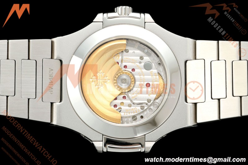 Patek Philippe - Nautilus 40.5mm Annual Calendar 5726/1A SS/SS Gray DF DD324