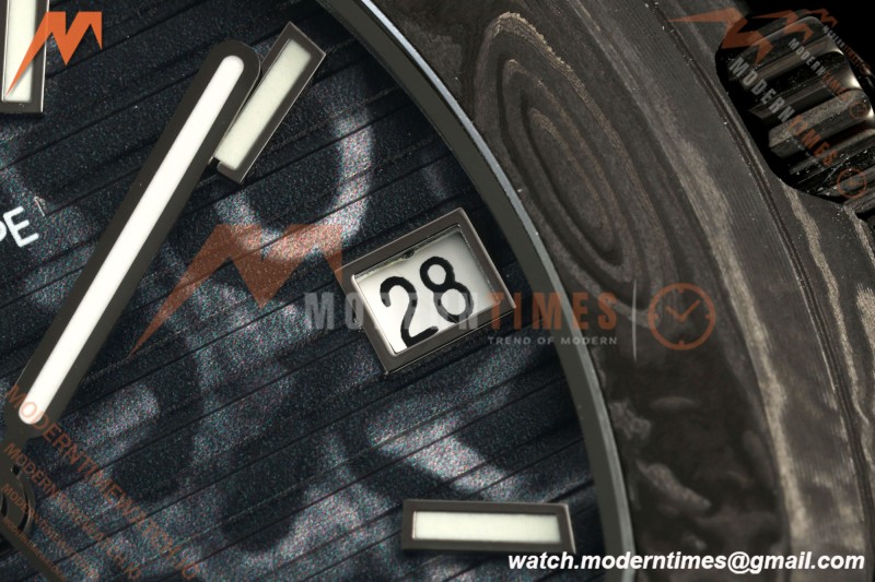 Patek Philippe - Nautilus DiW 5711 40mm All Carbon Monolith Black FC/FC Forged Carbon Dial DIWF A324CS