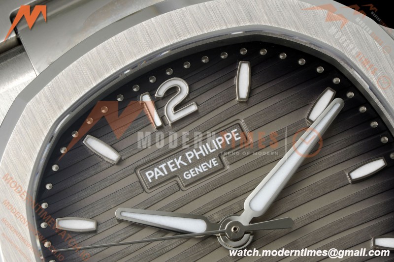 Patek Philippe - Nautilus Ladies 7118 35mm SS/SS Gray Dial 3KF DD324