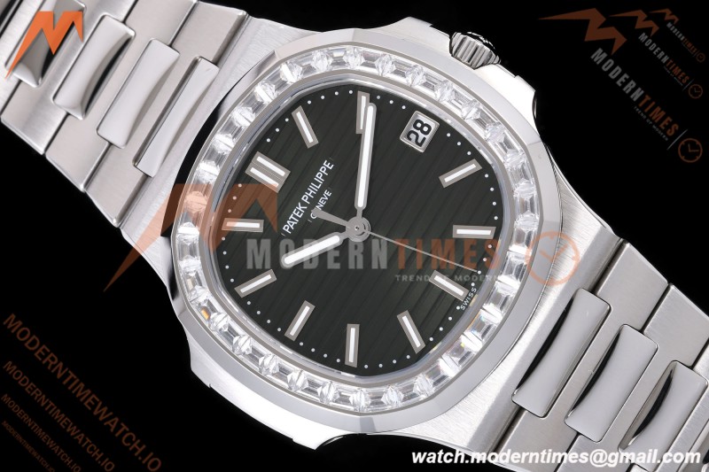 Patek Philippe - Nautilus Automatic 40mm 5711/1300A SS/SS Diamond Green Dial DDF DD330