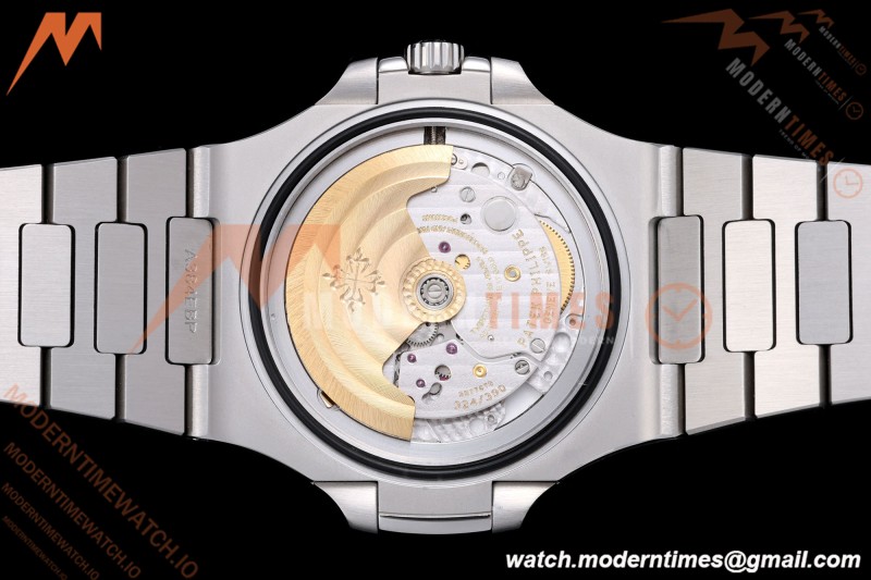 Patek Philippe - Nautilus Automatic 40mm 5711/1A SS/SS Blue BBF V2 DD324
